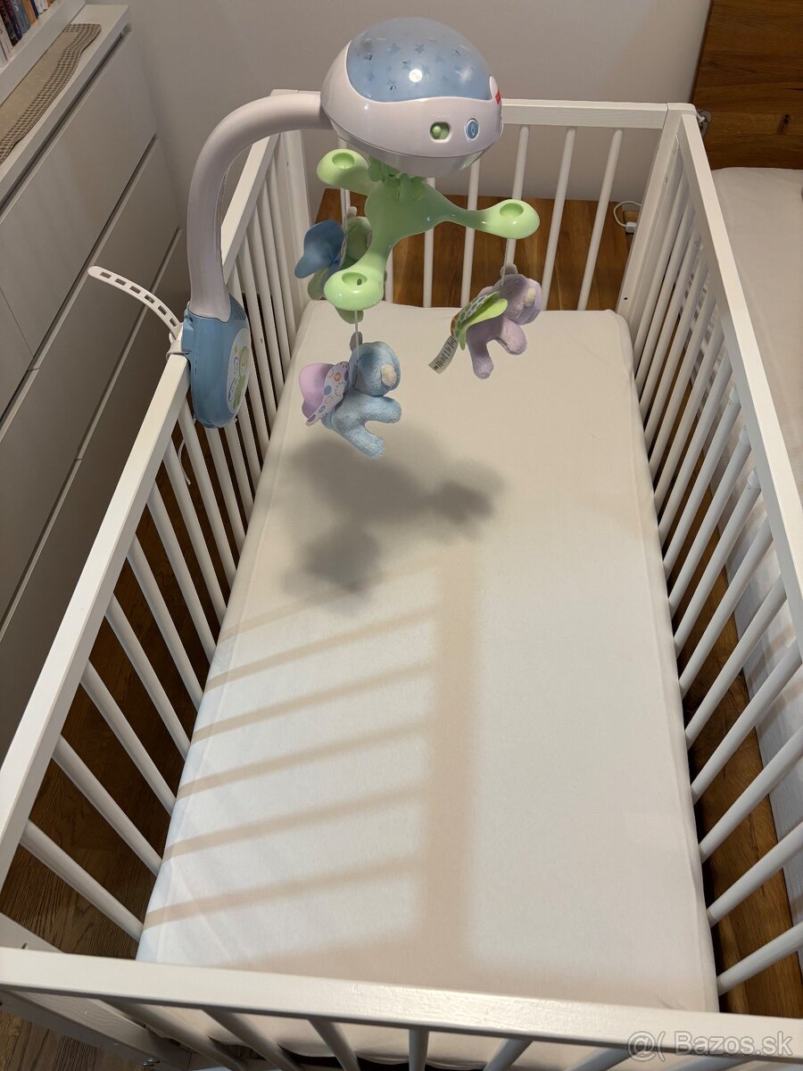 Detská postieľka s kolotočom - 2