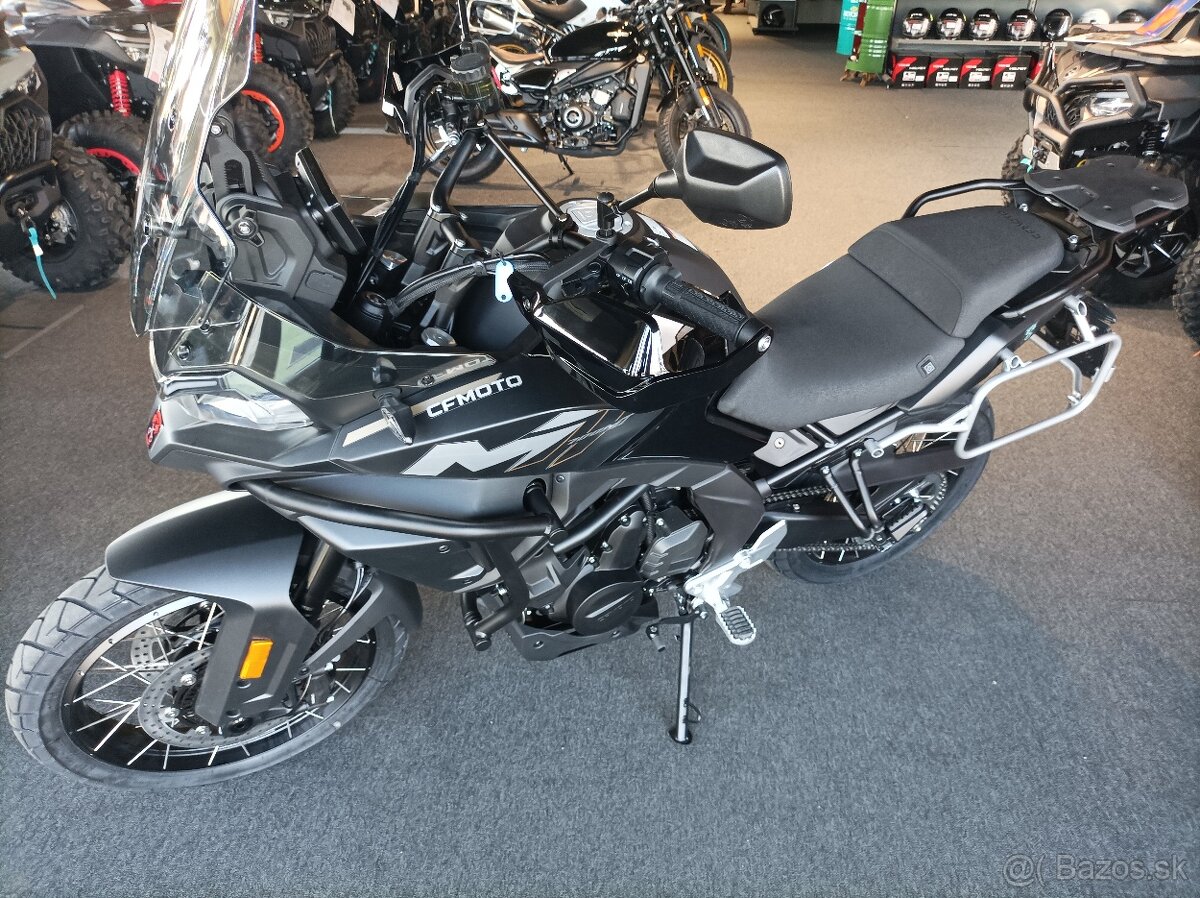 CFMOTO 700 MT Adventure - 2