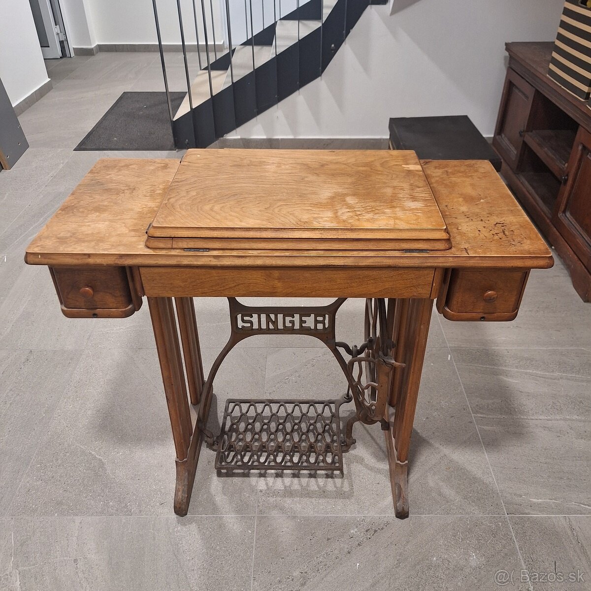 Šijací stroj Singer - 2