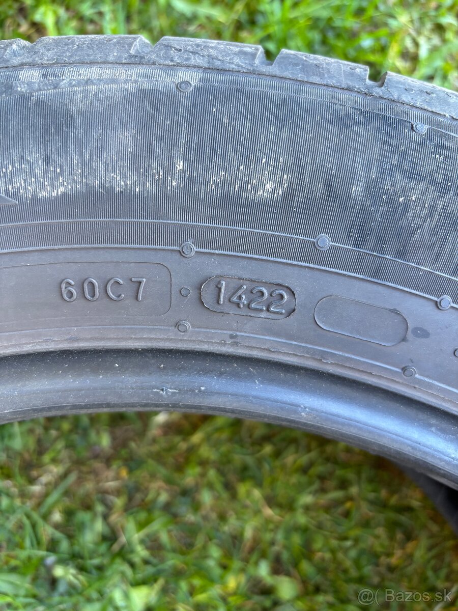Pneumatika letná. 225/55 R17. - 2