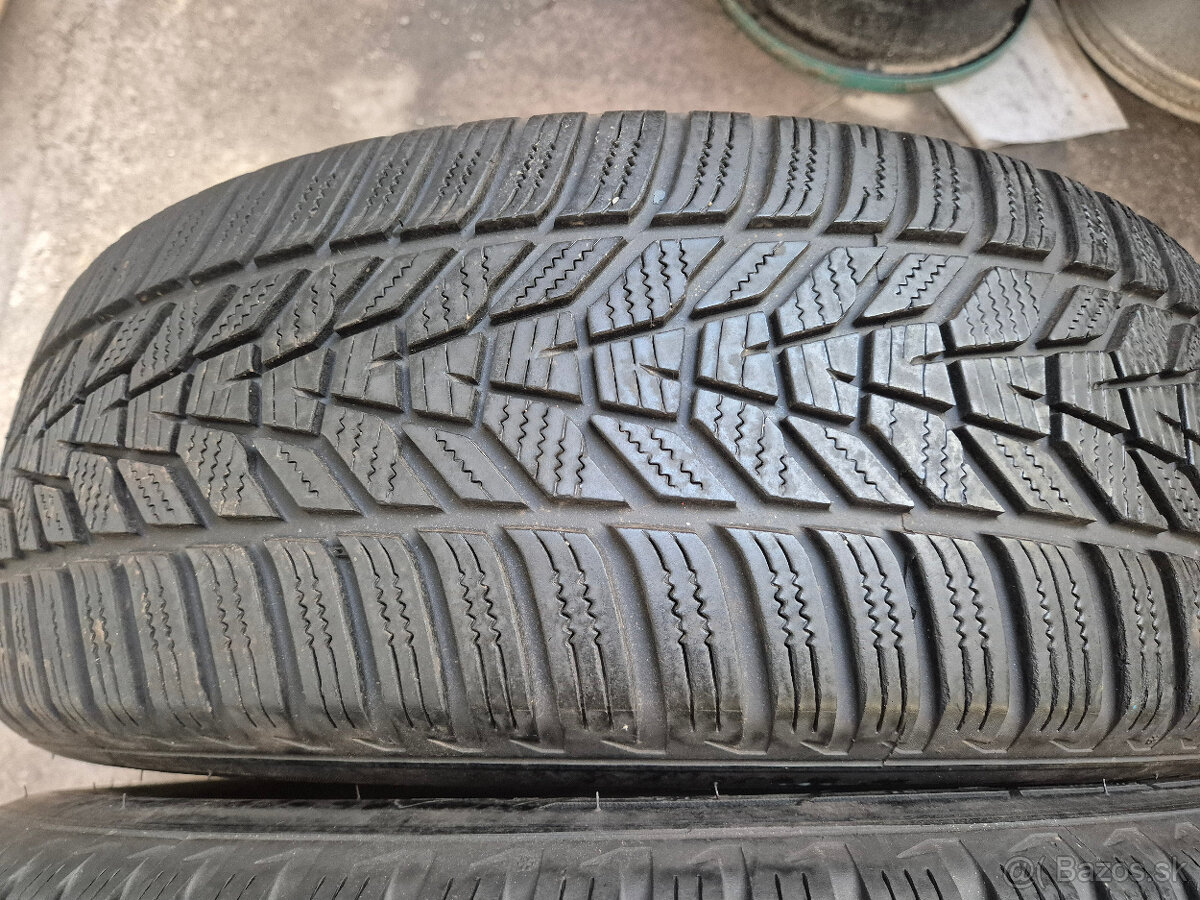 225/60 r17 zimné 2 ks HANKOOK dezén 6 mm DOT2022 - 2