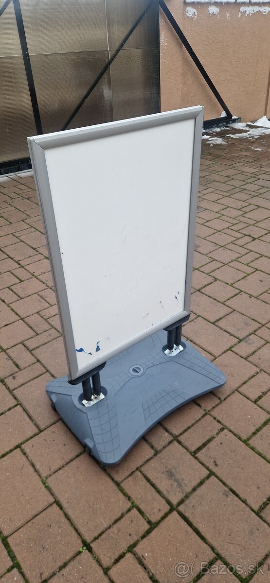 Reklamná tabula formátu A1 s pruzinou. - 2