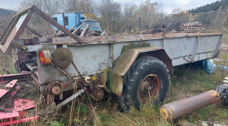 RUR 5 - rozmetadlo hnoja - 2