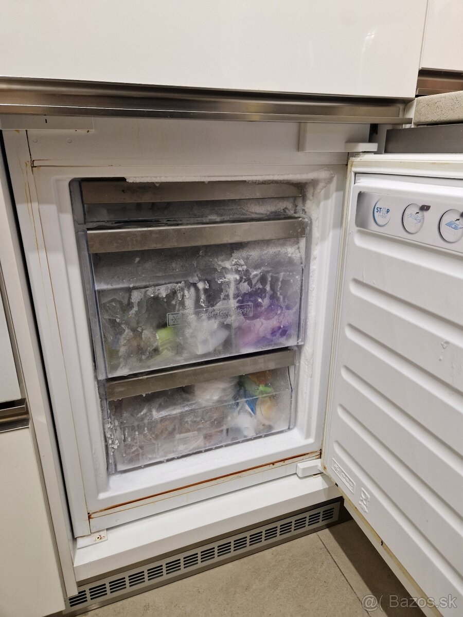 Predam vstavanu chladnicku whirlpool art 9811 a ++ sf - 2
