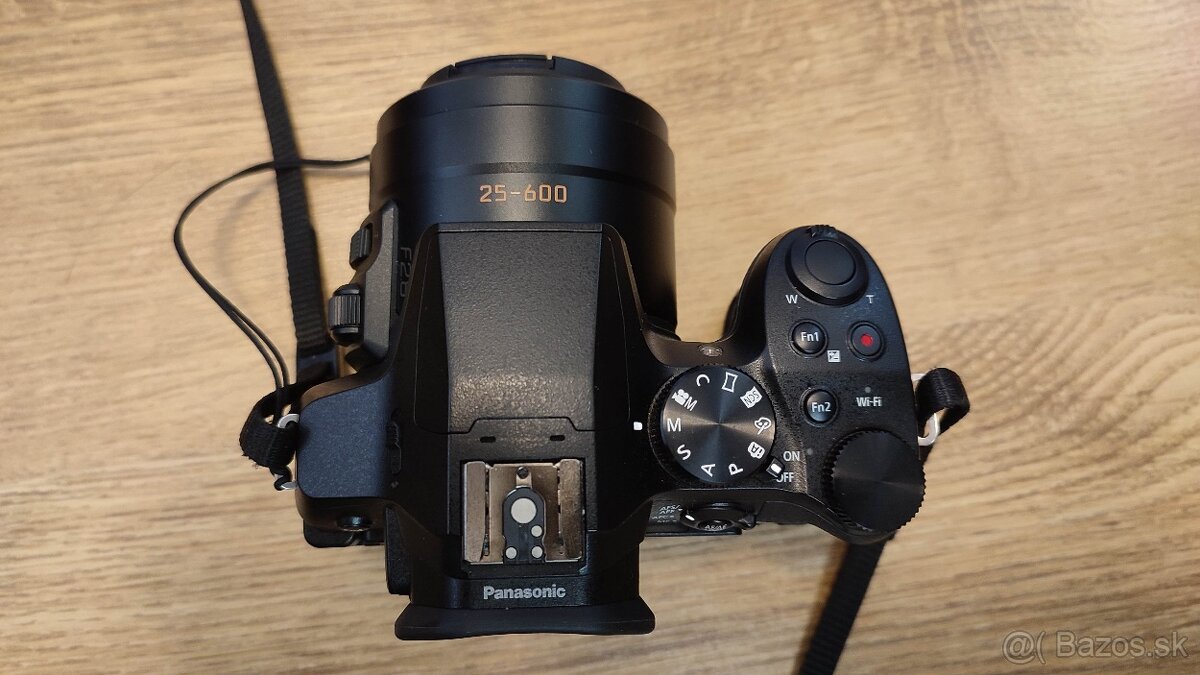 Panasonic DMC-FZ300 Lumix - 2