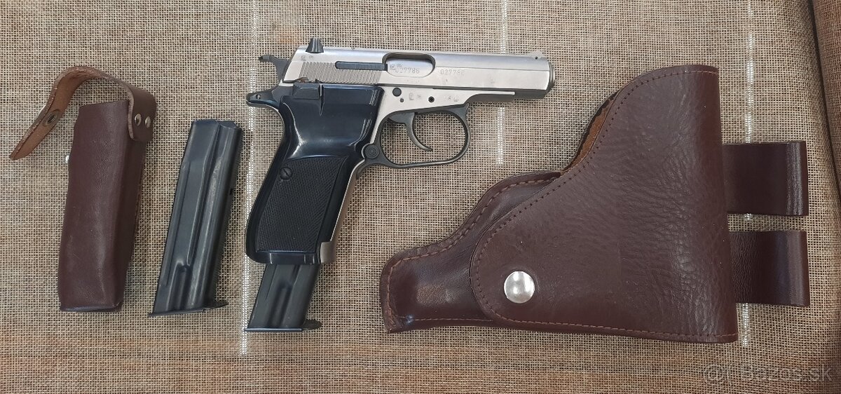 Samonabíjacia pištoľ ČZ 83 - 2