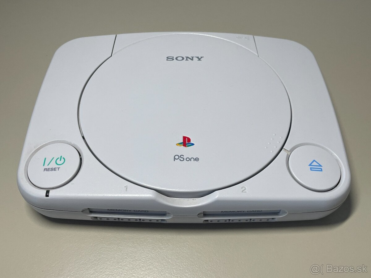 PS One s modchipom + 5 hier, ovládač, memory karta - 2
