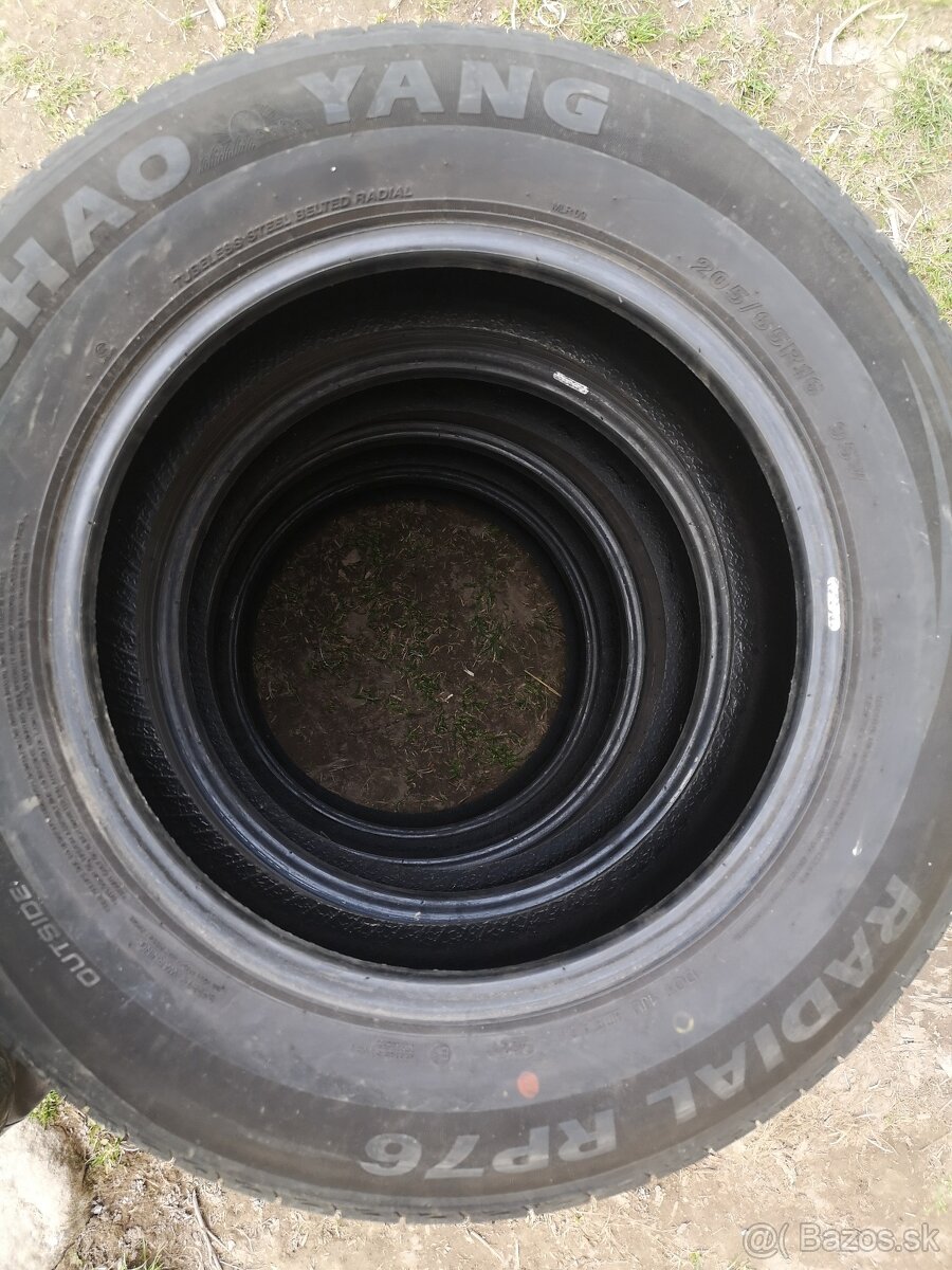 205/65 r16 - 2
