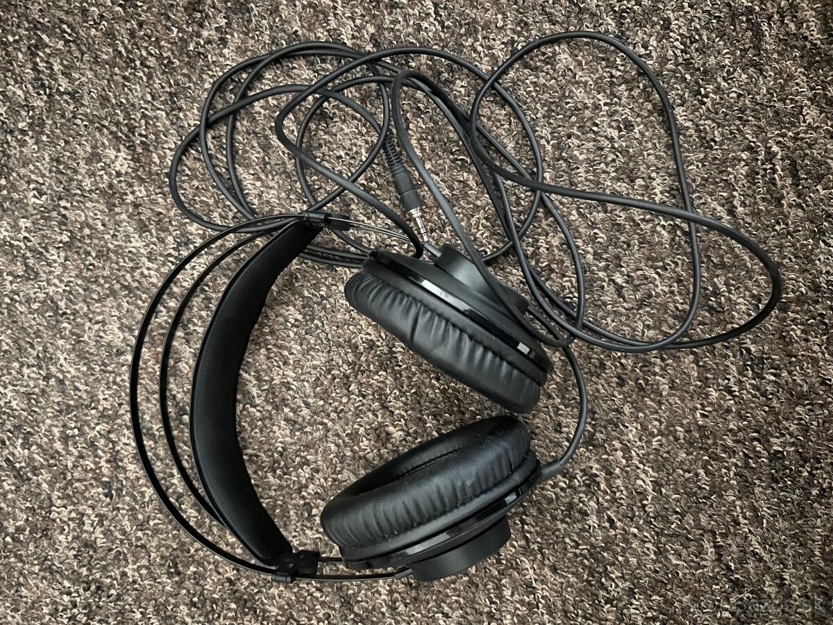 AKG K72 - 2