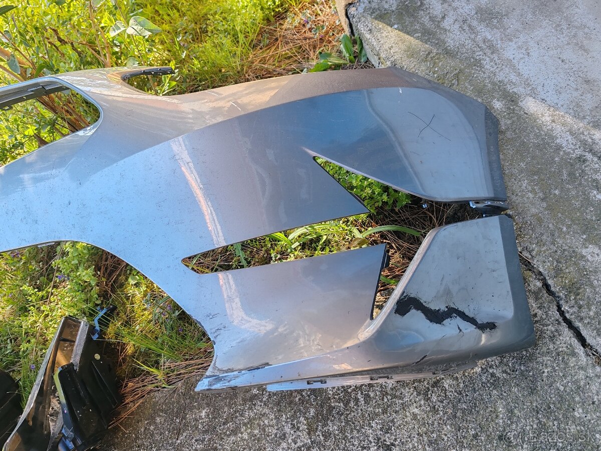 Nárazník kia ceed - 2
