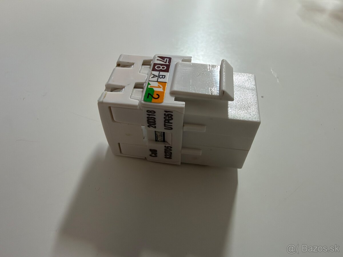 Legrand Keystone RJ45 Cat.6 UTP – 6 327 05 - 2