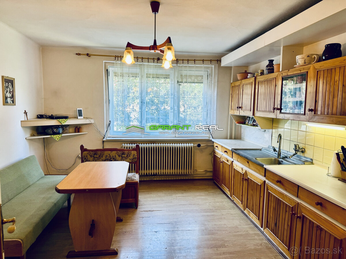 Predaj 2-podl. rodinný dom, garáž, pozemok 1891 m2, Svinia - 2