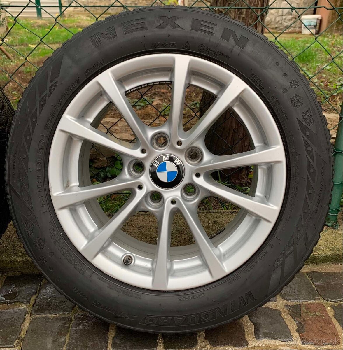 BMW disky R16 + zimné pneu 205/60 R16 - 2