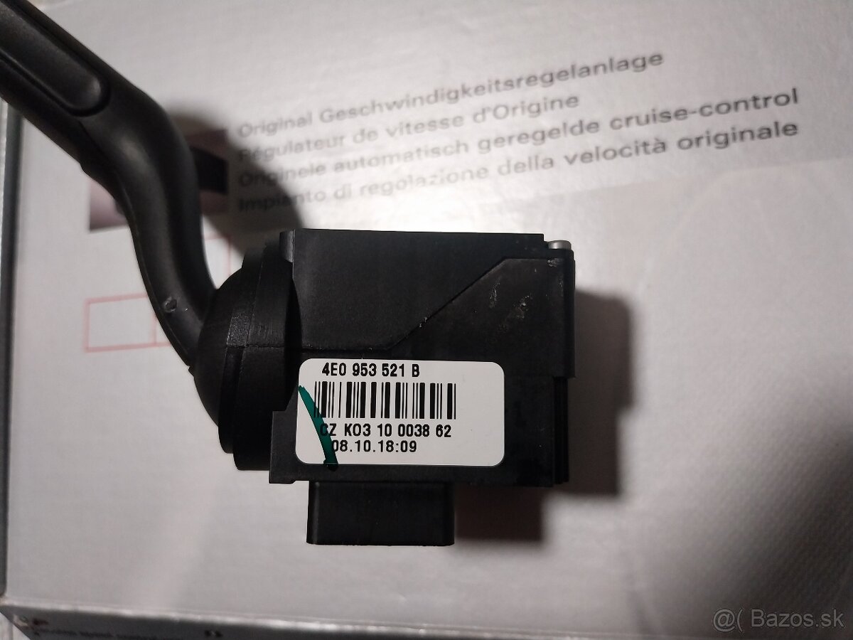 Prepínacia páčka tempomatu. 4E0953521B - 2