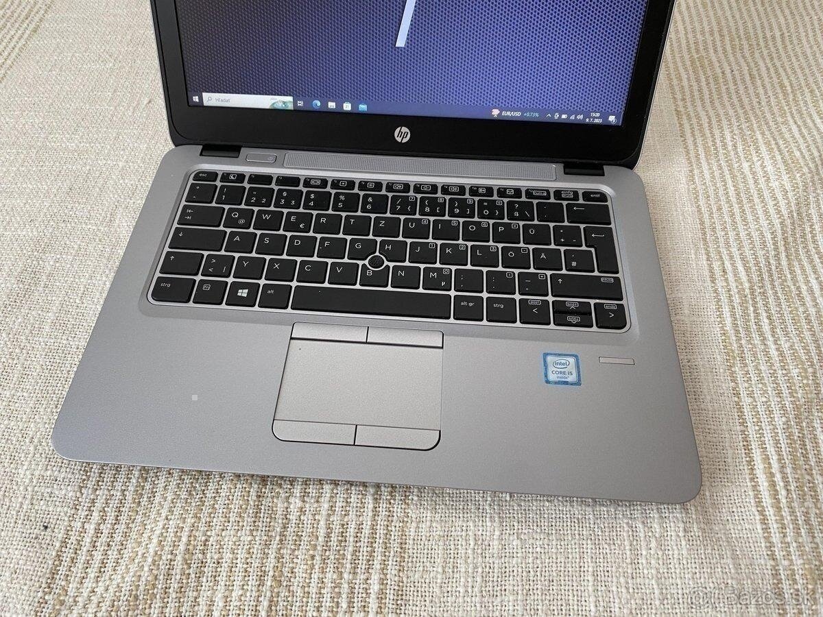 #013 - HP EliteBook 820 G3/i5 6200/8GB/256GB SSD/W10 - 2