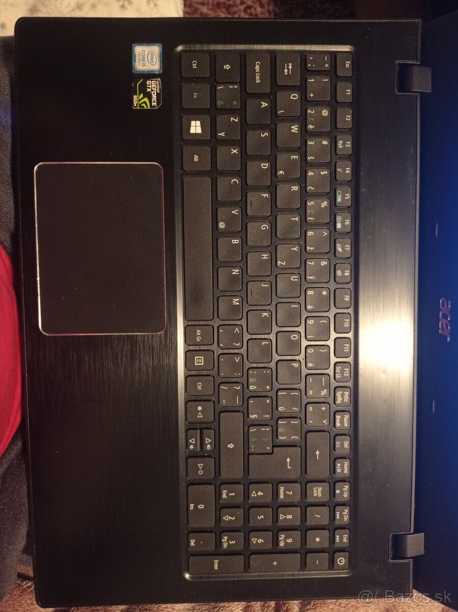 Predám notebook Acer Aspire E5-575G - 2