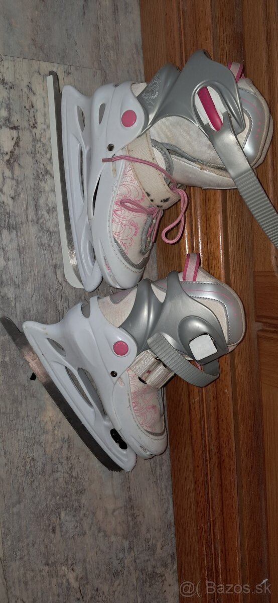 Dievcenske korcule - 2