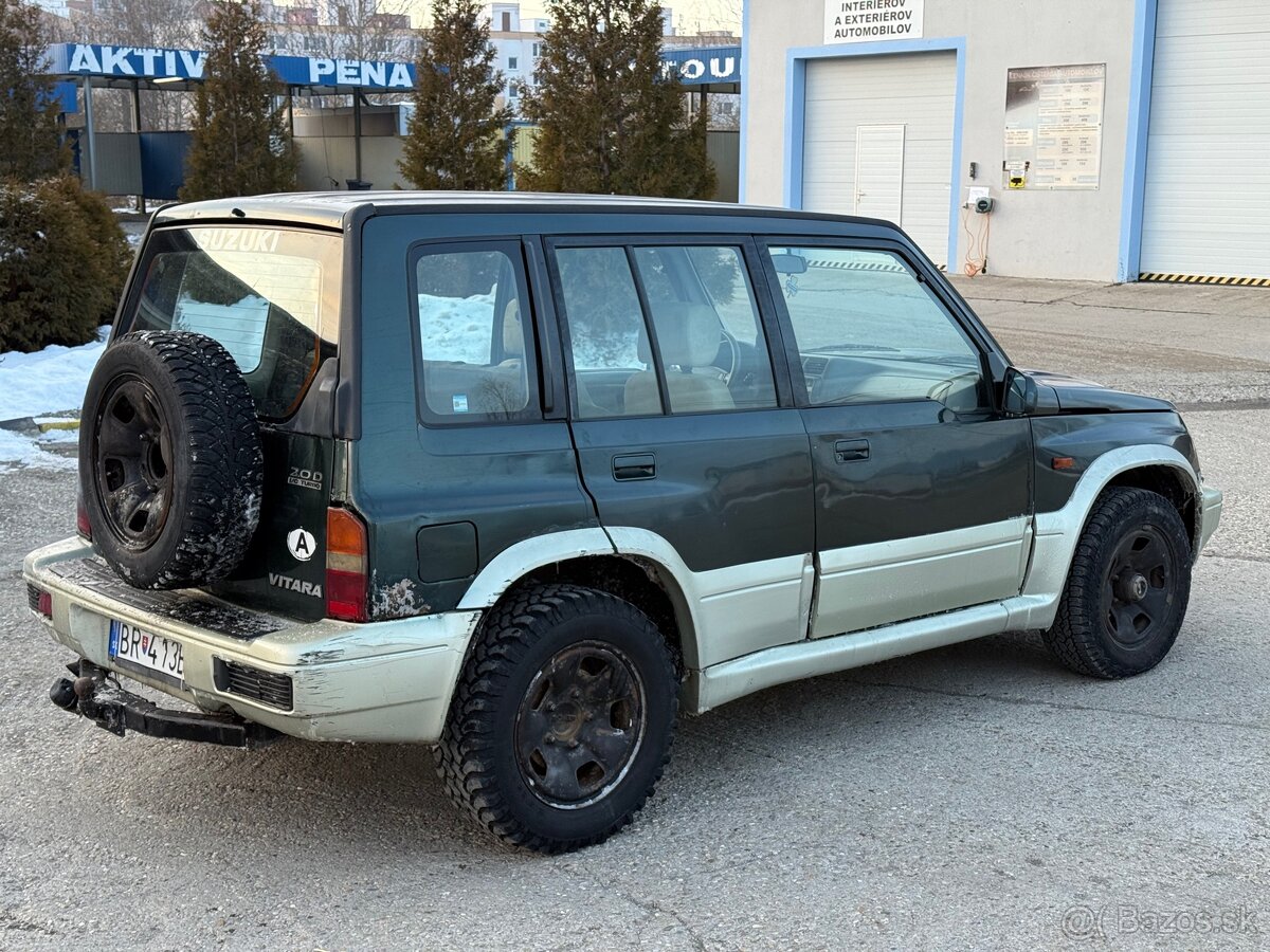 Suzuki Vitara - 2