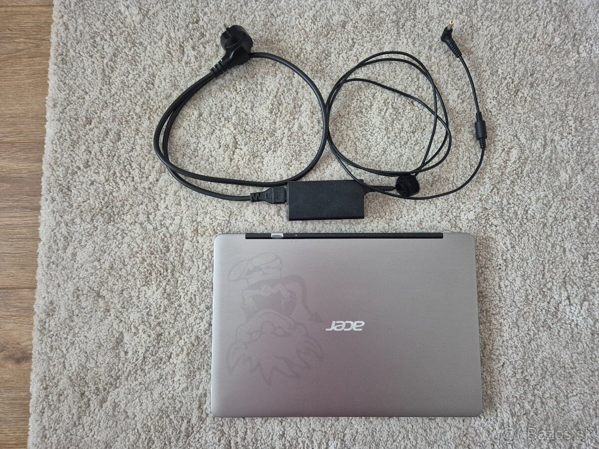 Predám notebook Acer S3-951 - 13.3" - 2