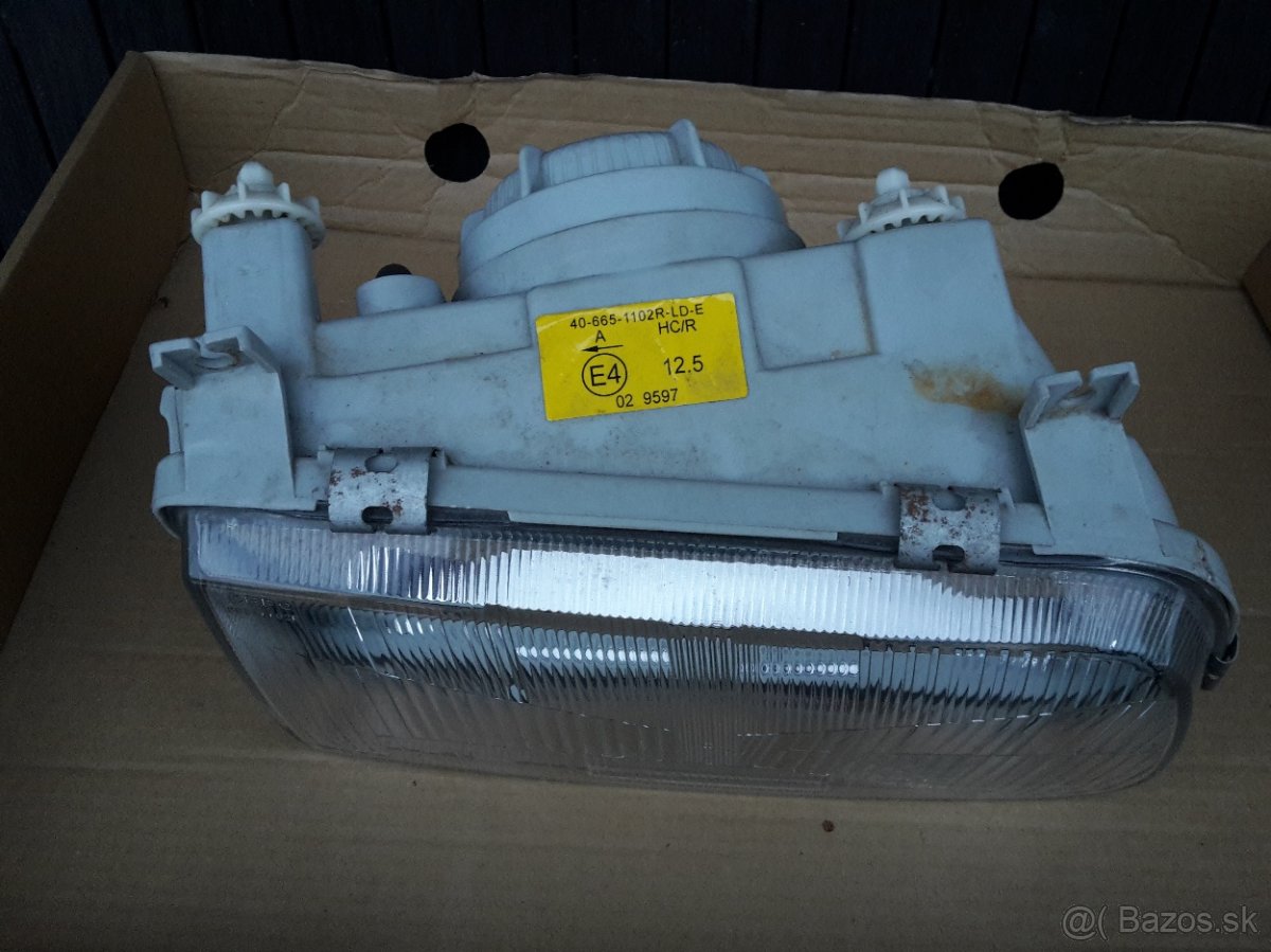 Škoda Felicia pravé predné svetlo - 2