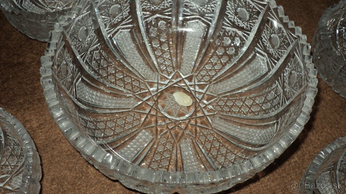 Brúsené sklo. RETRO. - 2