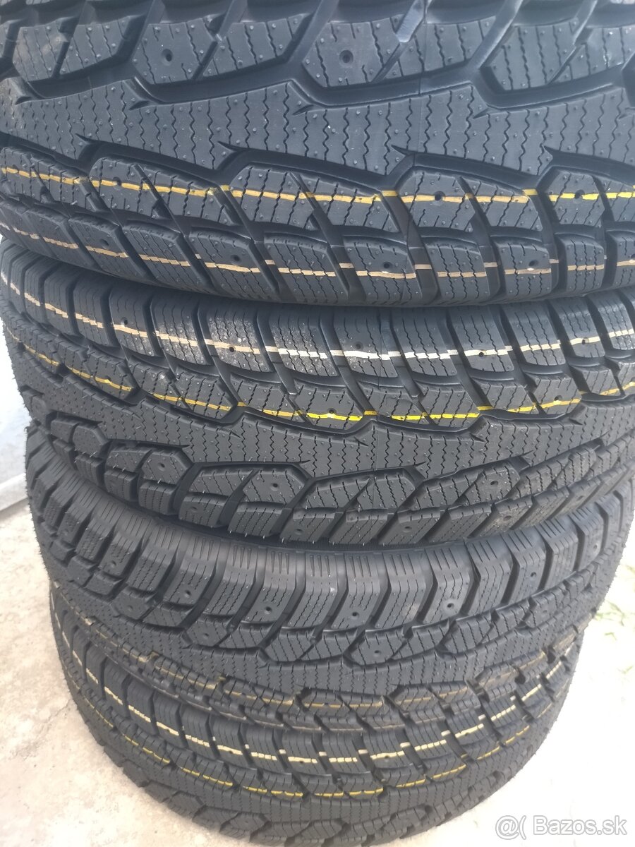 Zimné pneumatiky 195/65 R15 - 2
