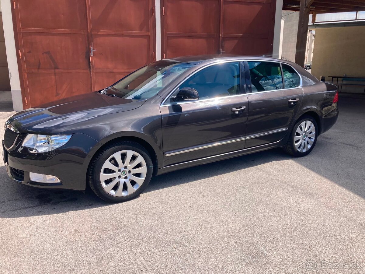 Skoda Superb 2 , 2.0 tsi automat dsg - 2