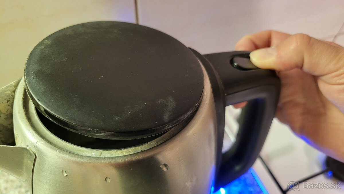 Rýchlovarná kanvica Philips - 2