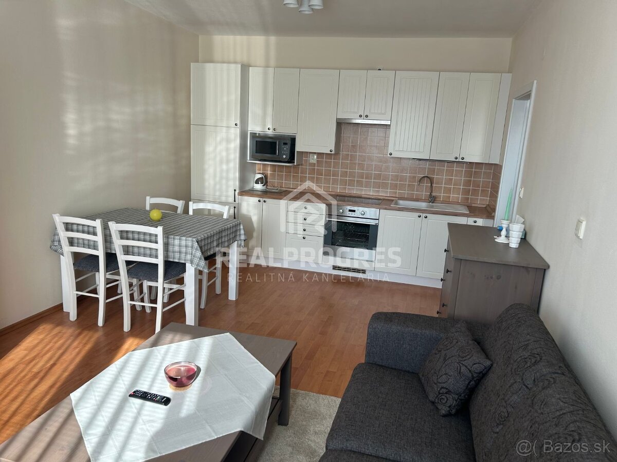 Na prenájom 2 izbový byt Nitra Jelenecká - 2