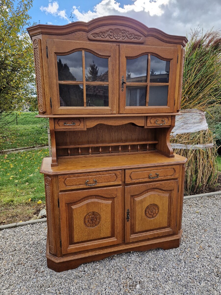 Kredenc, pribornik - 2