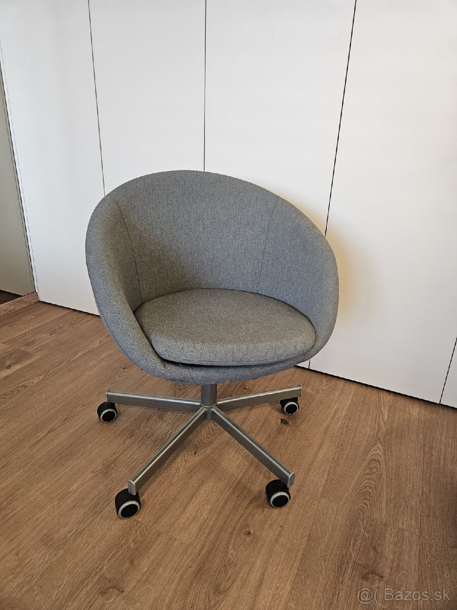 Šedá otočná stolička - 2