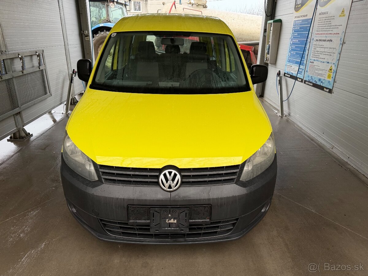Volkswagen Caddy 1.6 TDI 5 miestna - 2