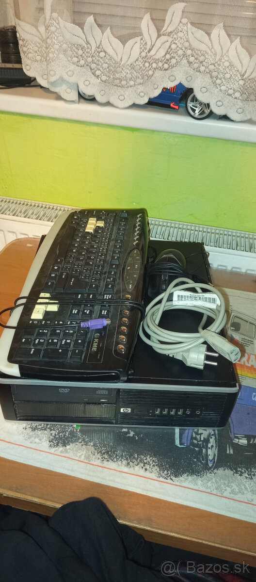 HP Compaq 6005 Pro SFF - 2