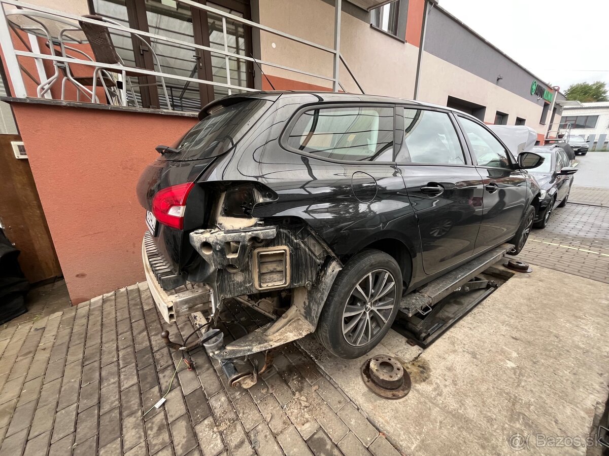 Predám v celku alebo ND Peugeot 308 sw - 2