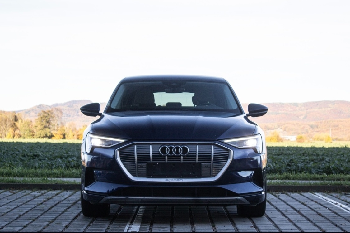 Audi e-tron 50 Quattro Advanced / - 2