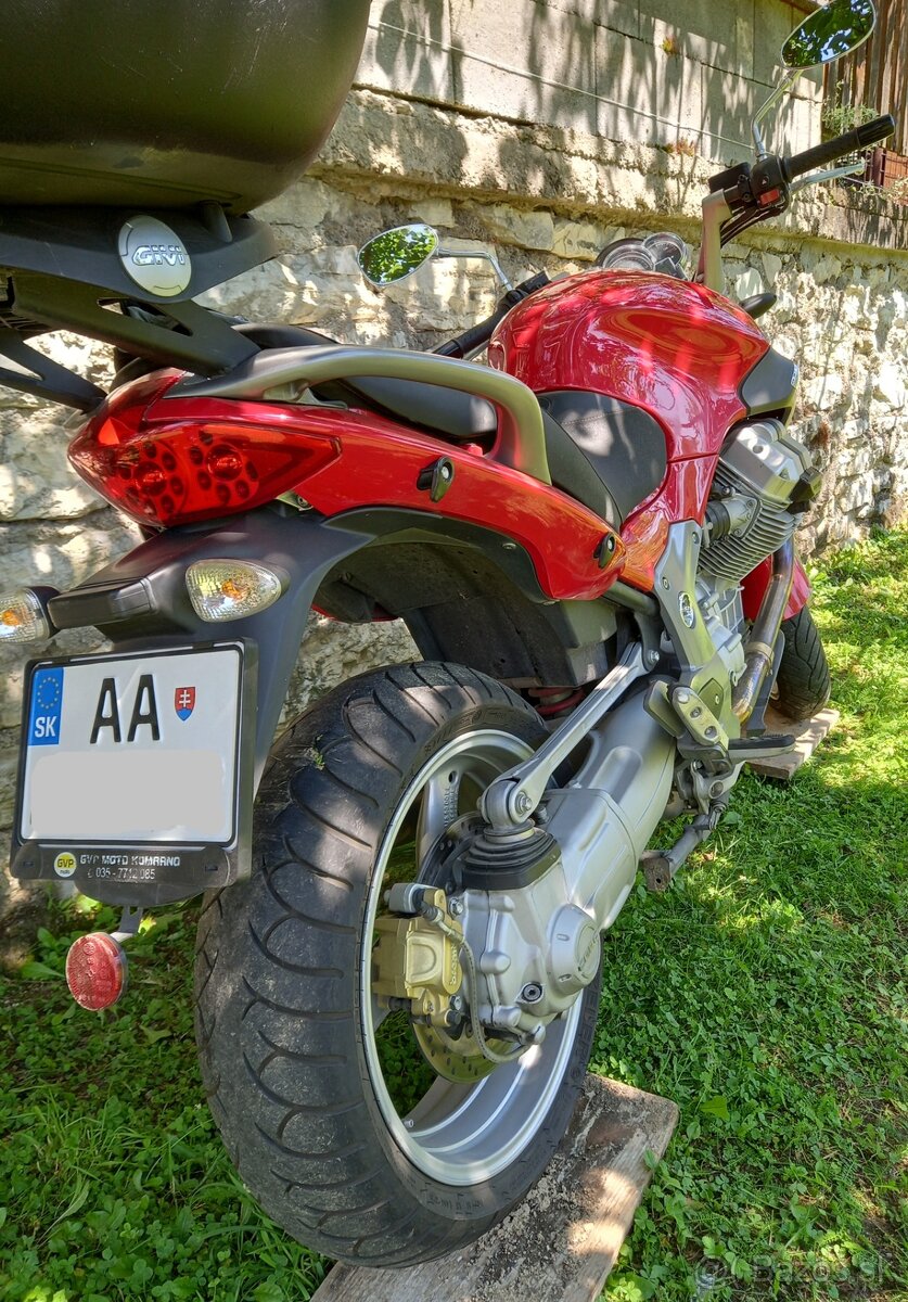 Moto Guzzi Breva 850 - 2