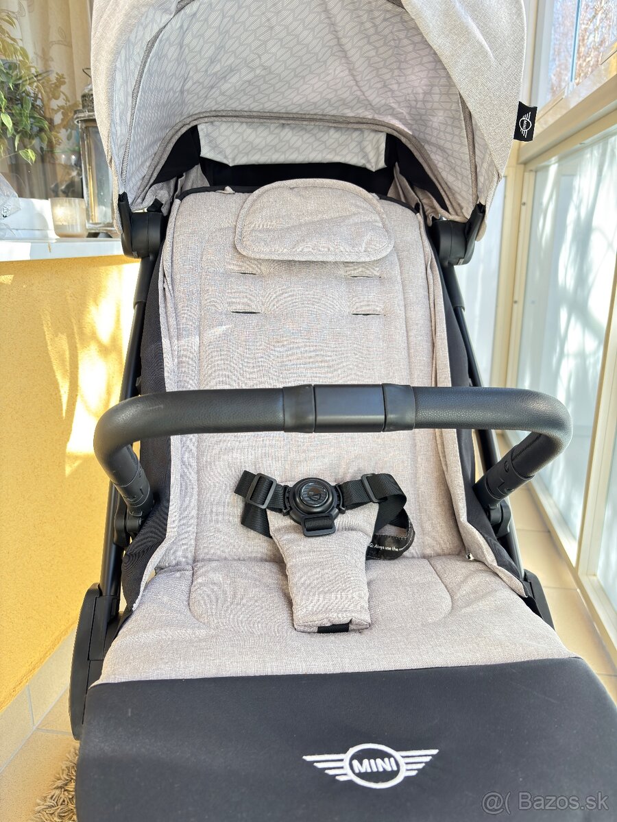 Easywalker Buggy SNAP MINI kočík , kočí aj do lietadla - 2