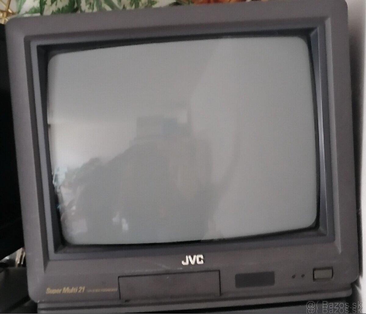 RETRO TV Sony a JVC - 2