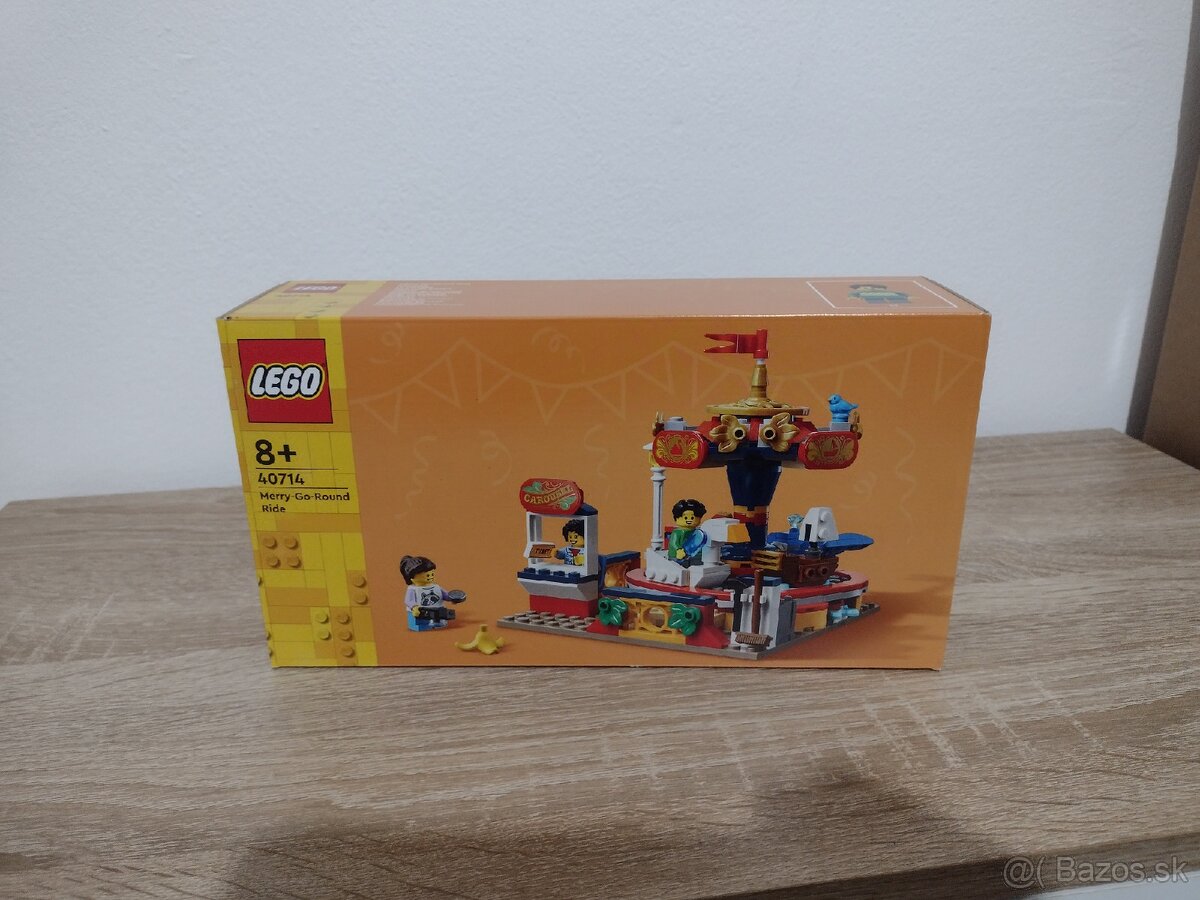 LEGO® 40714 Jazda na kolotoči - 2