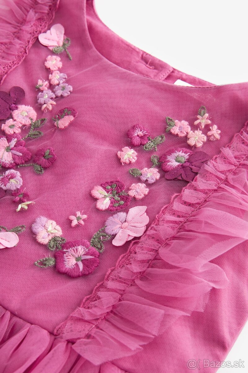 Nádherné vyšívané tylové spoločenské šaty značky Next - 2