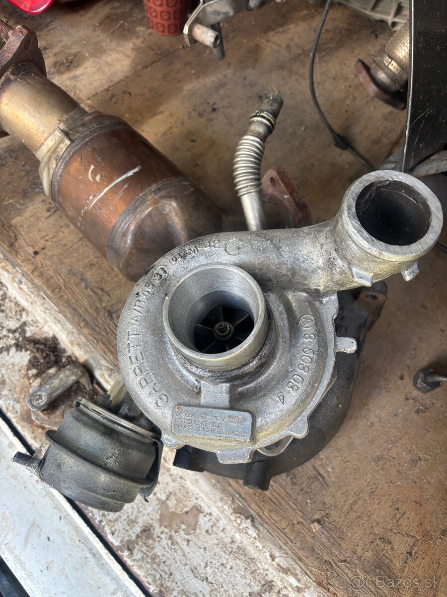 TURBO Garrett Audi 2.5 132 kw - 2