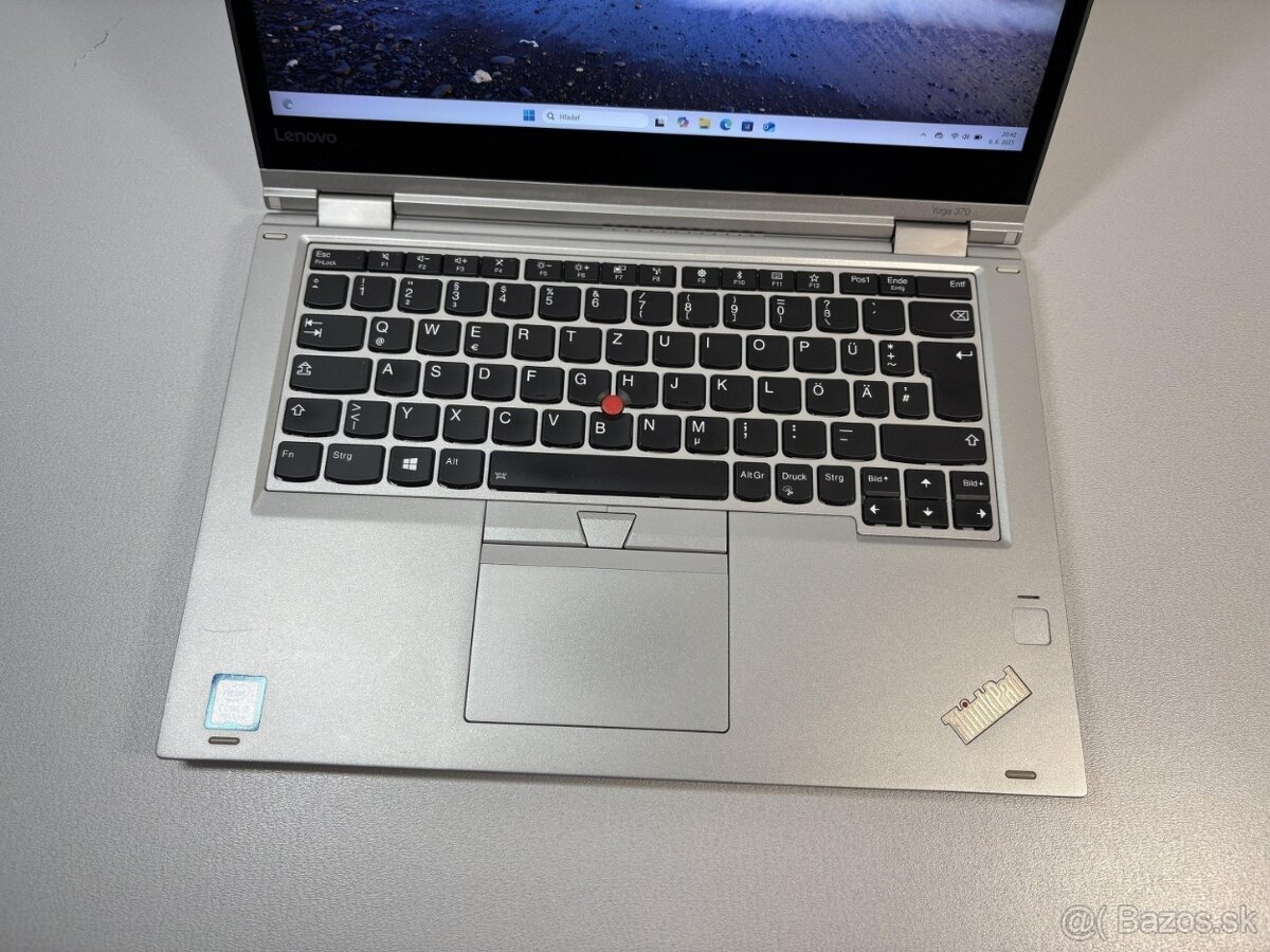 #030 - Lenovo Yoga 370/2v1/i5/256GB/W11 - 2