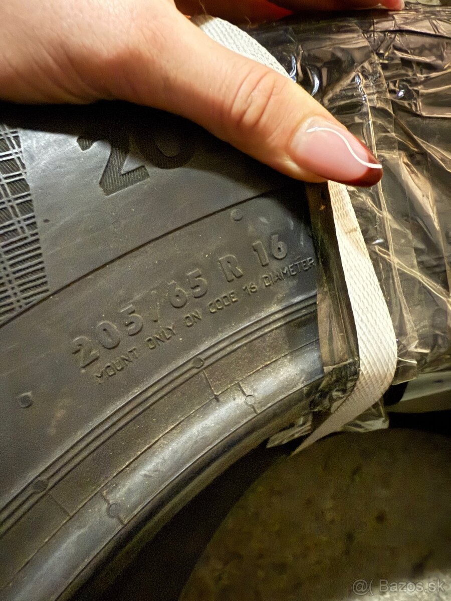 205/65 R16 Continental WinterContact TS 860 – zimné,nové - 2