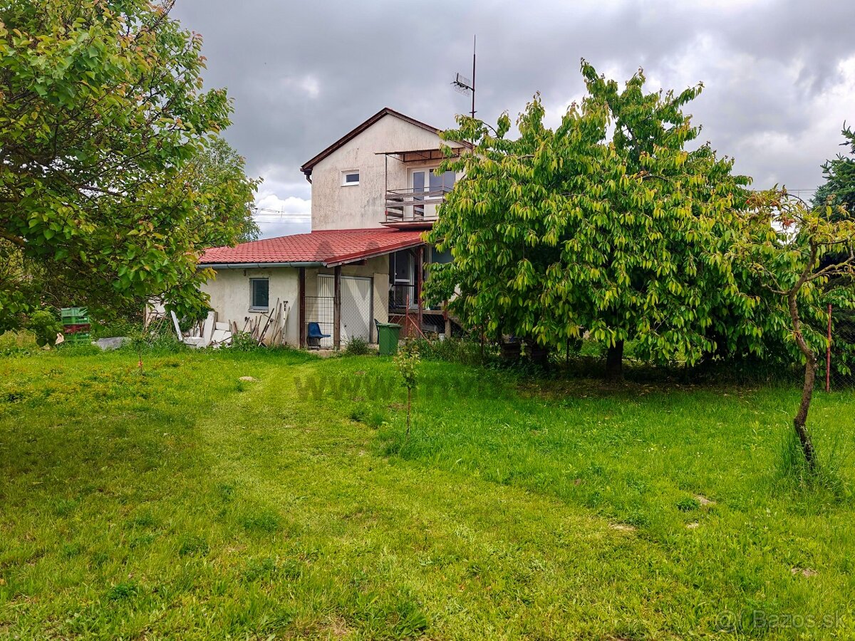 PRIESTRANNÝ RODINNÝ DOM S NÁDHERNÝM PANORAMATICKÝM VÝHĽADOM - 2