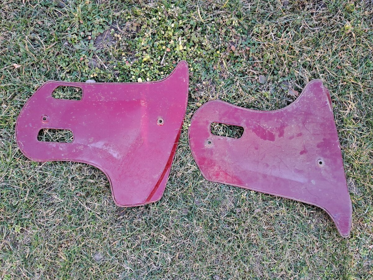 Bočné kryty motora jawa - 2