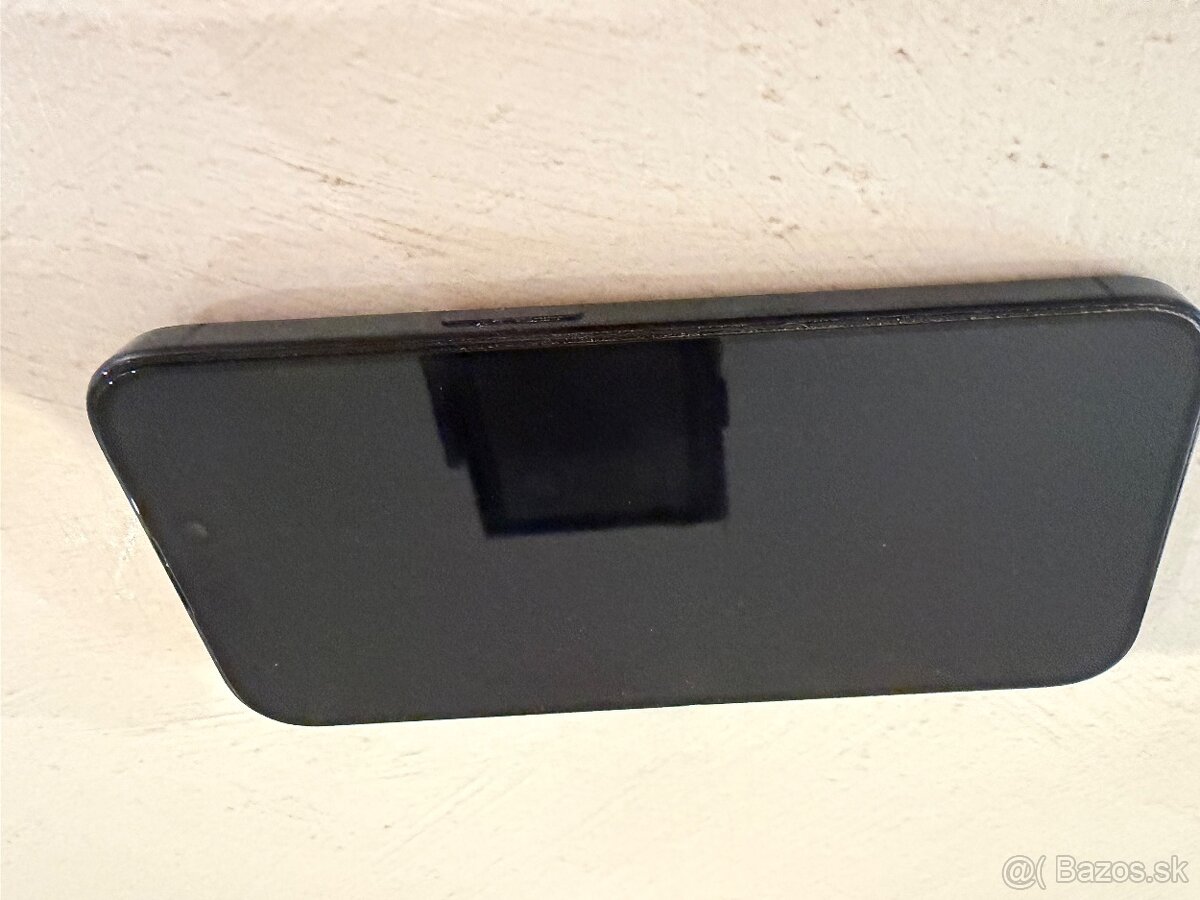 Predám iPhone 15 pro blue titanium 256 GB - 2