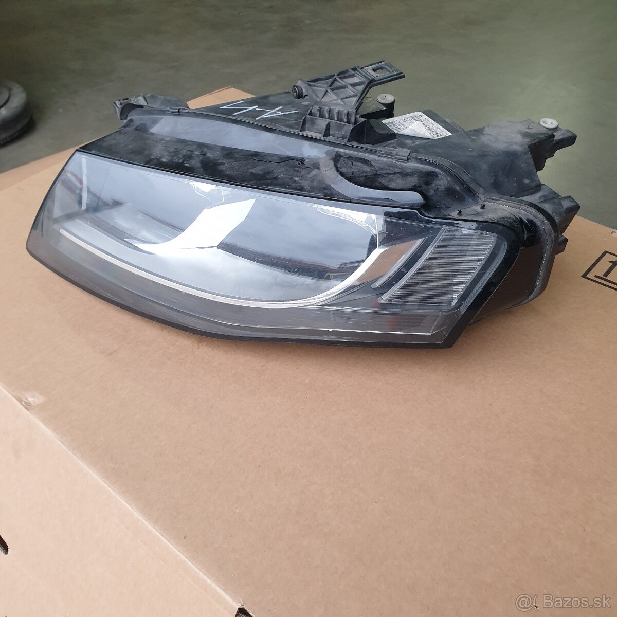 Svetlo 8K0941003 - 2