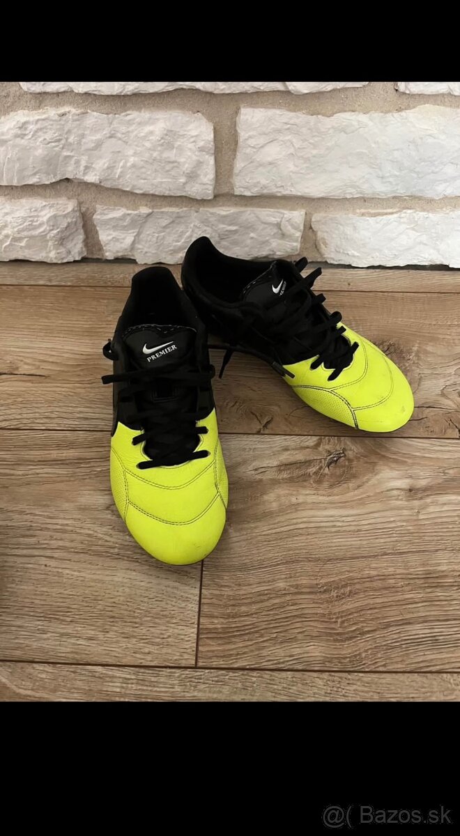 Kopacky nike premier - 2