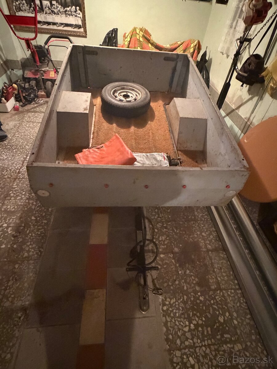 Predám prívesný vozík - 2