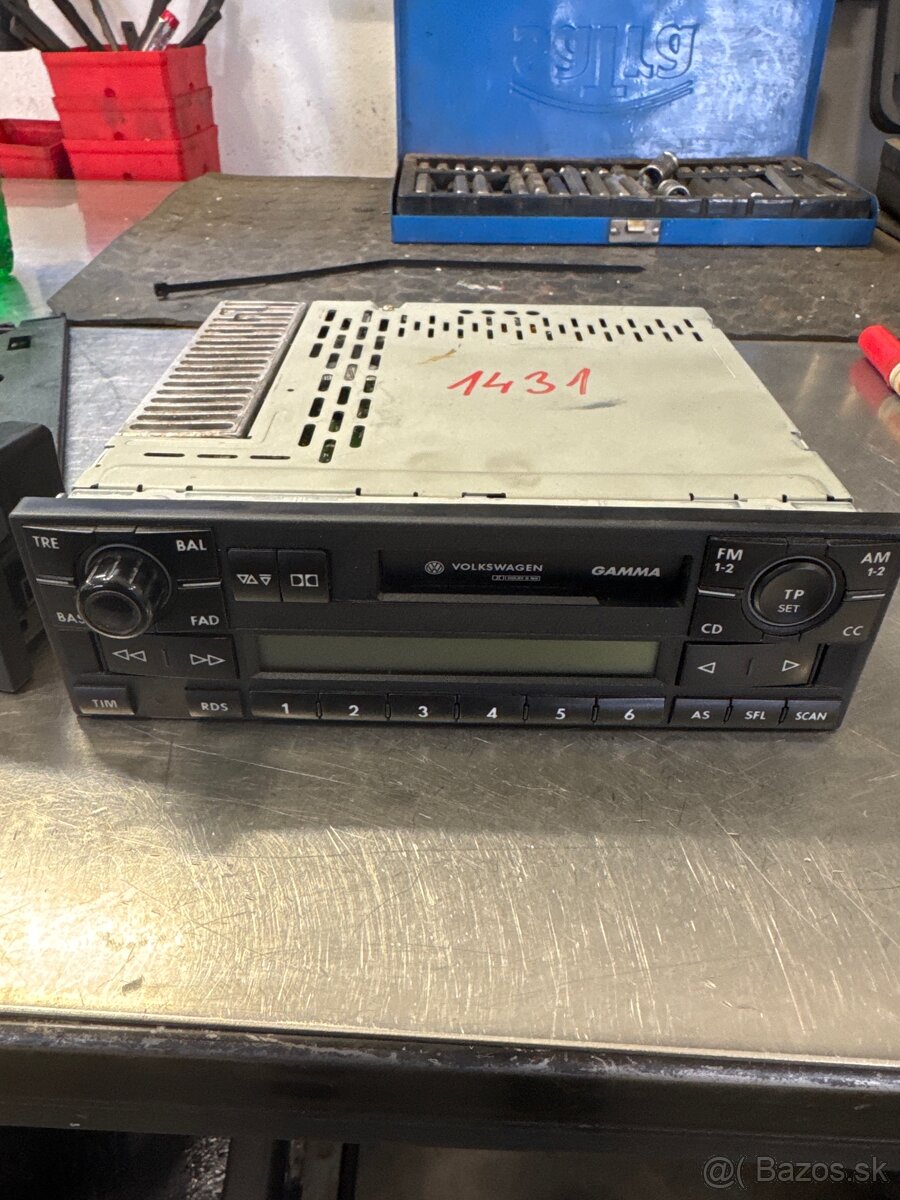 Volkswagen original radio - 2